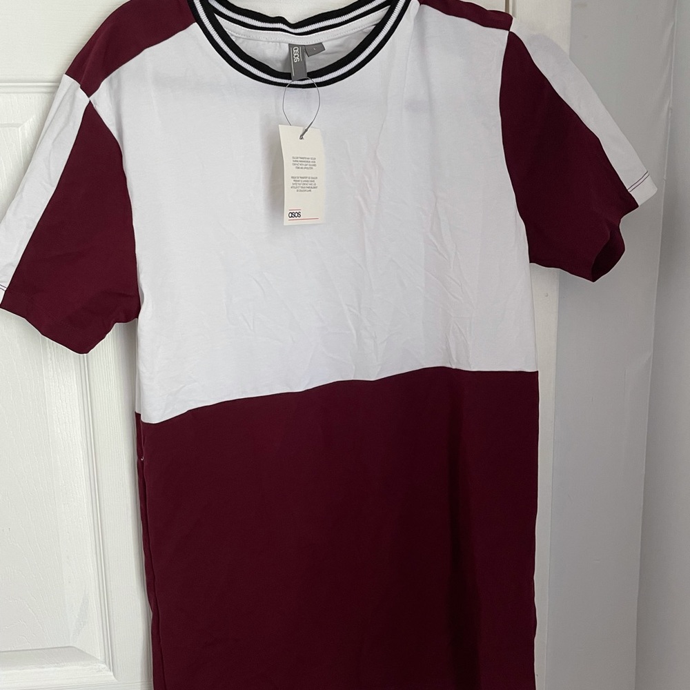 SOLD Brand New ASOS Men Top size : large